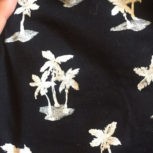 shorts - Picture 2 of 3